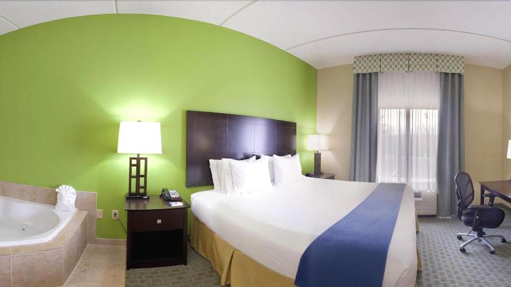 Holiday Inn Express Hotel & Suites Newport South By Ihg Ngoại thất bức ảnh