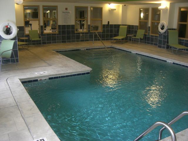 Holiday Inn Express Hotel & Suites Newport South By Ihg Ngoại thất bức ảnh