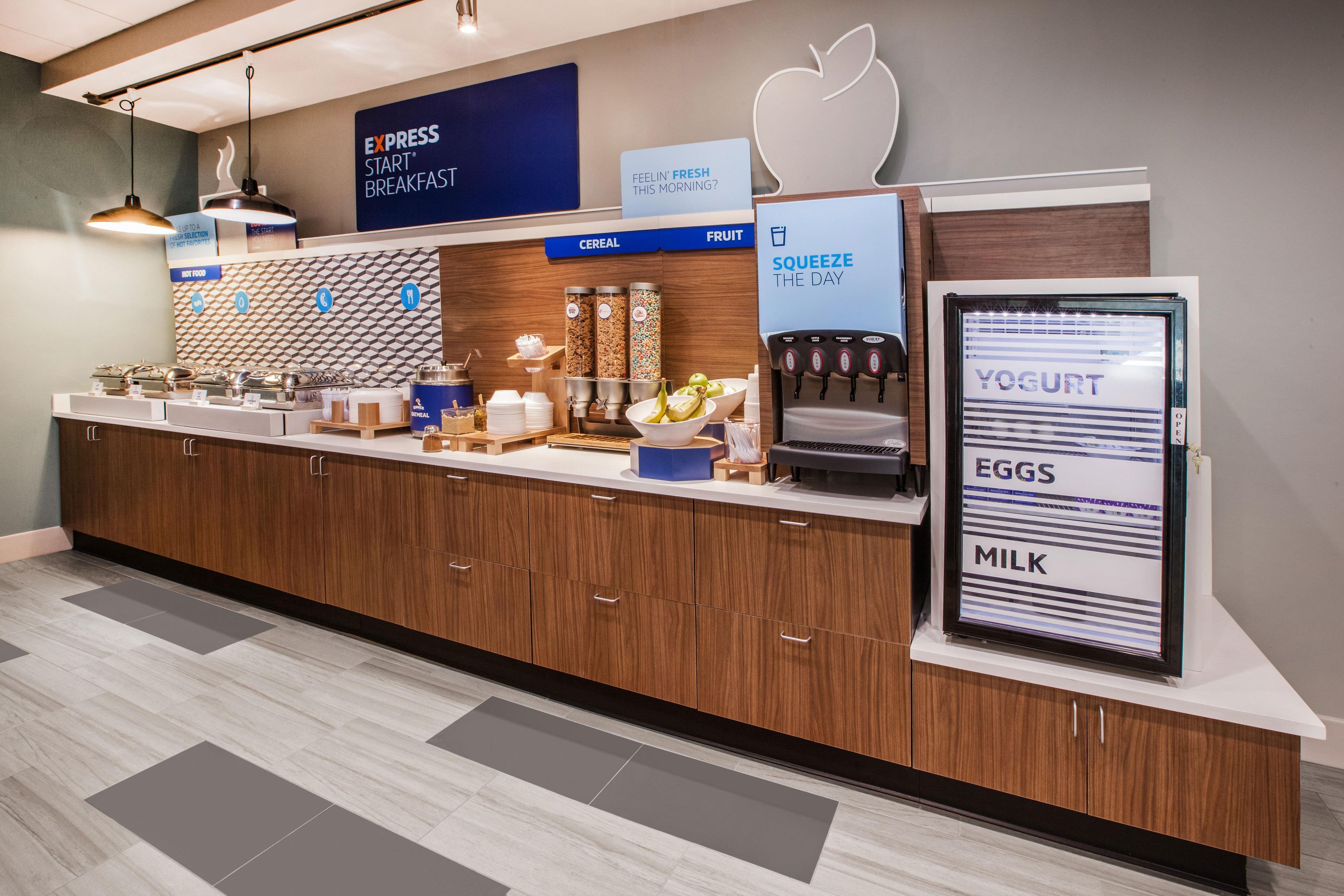 Holiday Inn Express Hotel & Suites Newport South By Ihg Ngoại thất bức ảnh