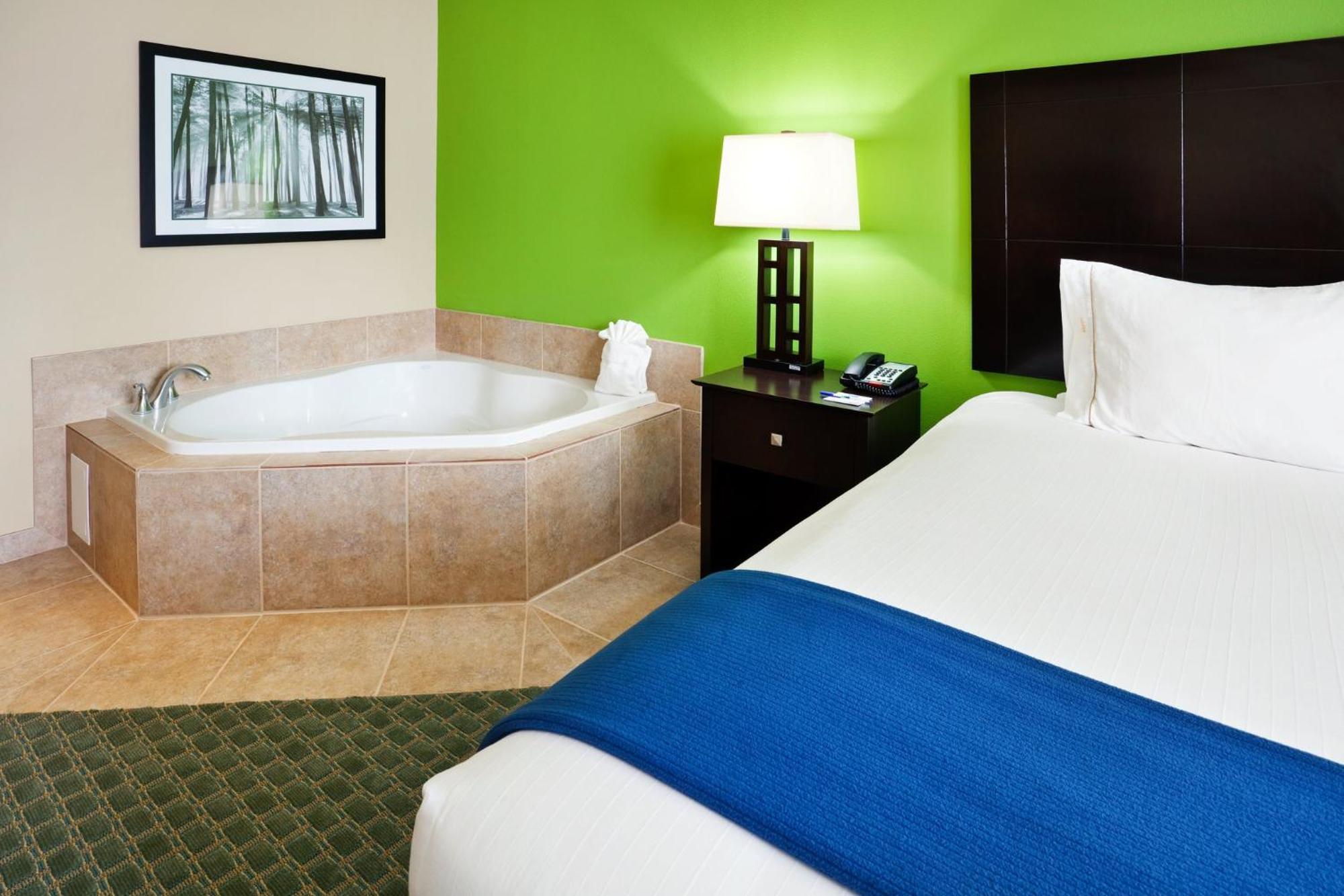 Holiday Inn Express Hotel & Suites Newport South By Ihg Ngoại thất bức ảnh