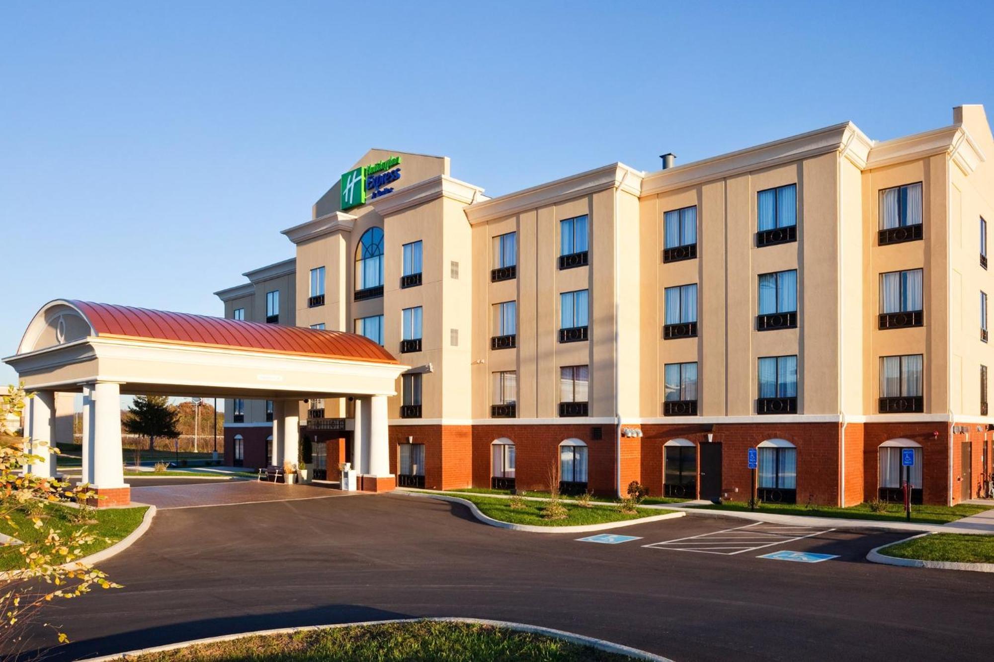 Holiday Inn Express Hotel & Suites Newport South By Ihg Ngoại thất bức ảnh