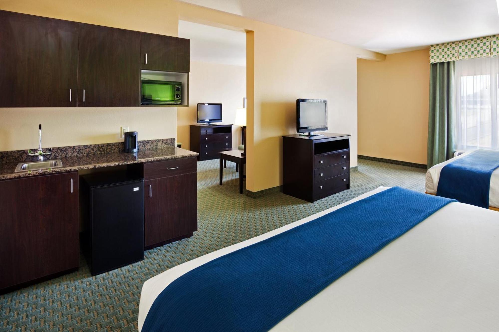 Holiday Inn Express Hotel & Suites Newport South By Ihg Ngoại thất bức ảnh
