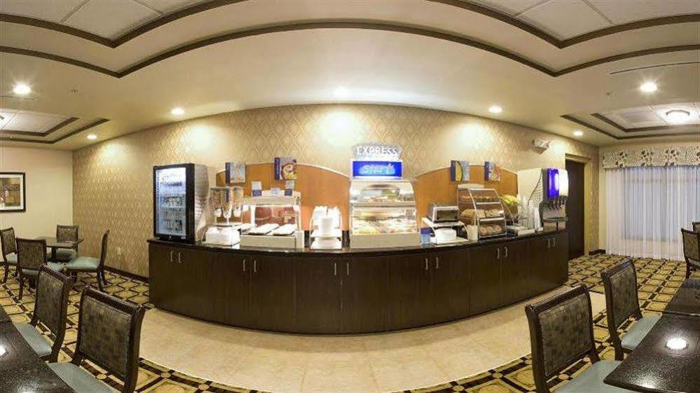 Holiday Inn Express Hotel & Suites Newport South By Ihg Ngoại thất bức ảnh